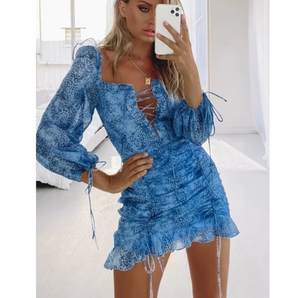 Lioness Feng Shui Print Lace Front Cinched Long Sleeve Blue Mini Dress - Picture 16 of 16